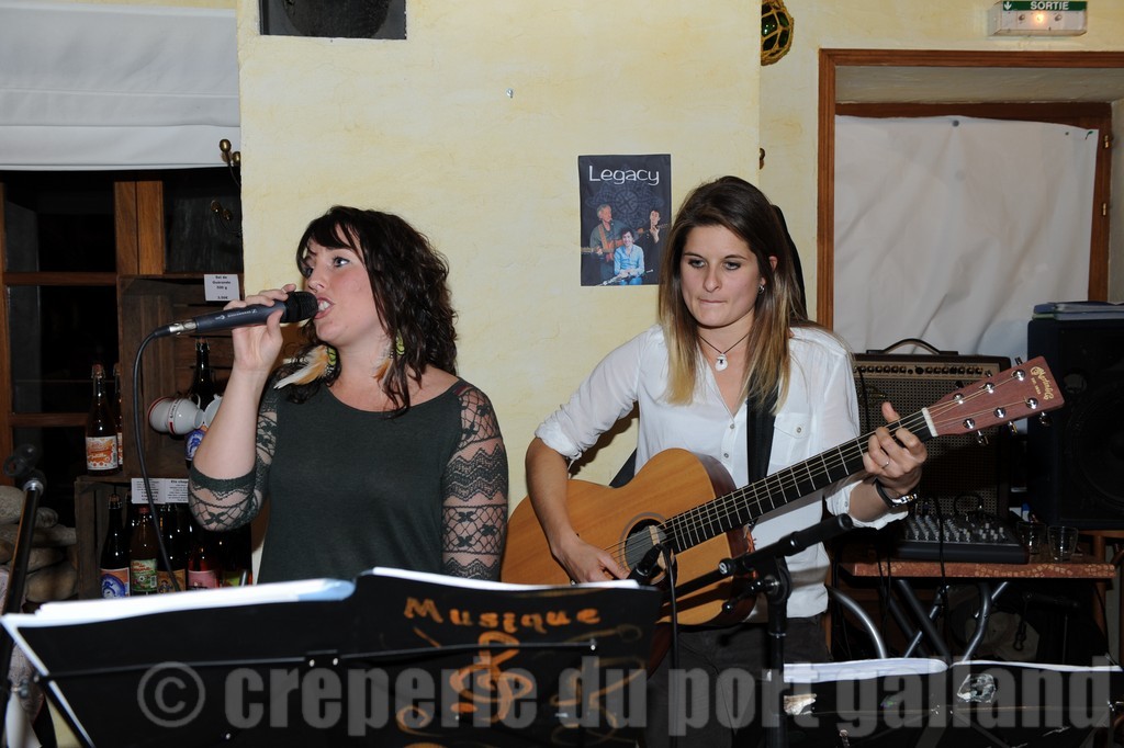 Duo pop Rock : Laura et Elodie